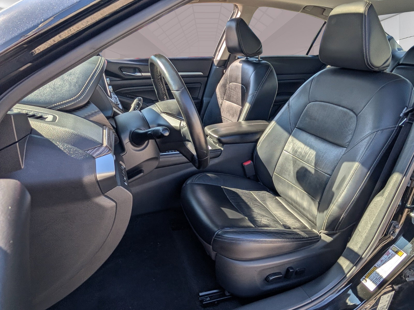 Used 2019 Nissan Altima 2.5 Platinum image 8