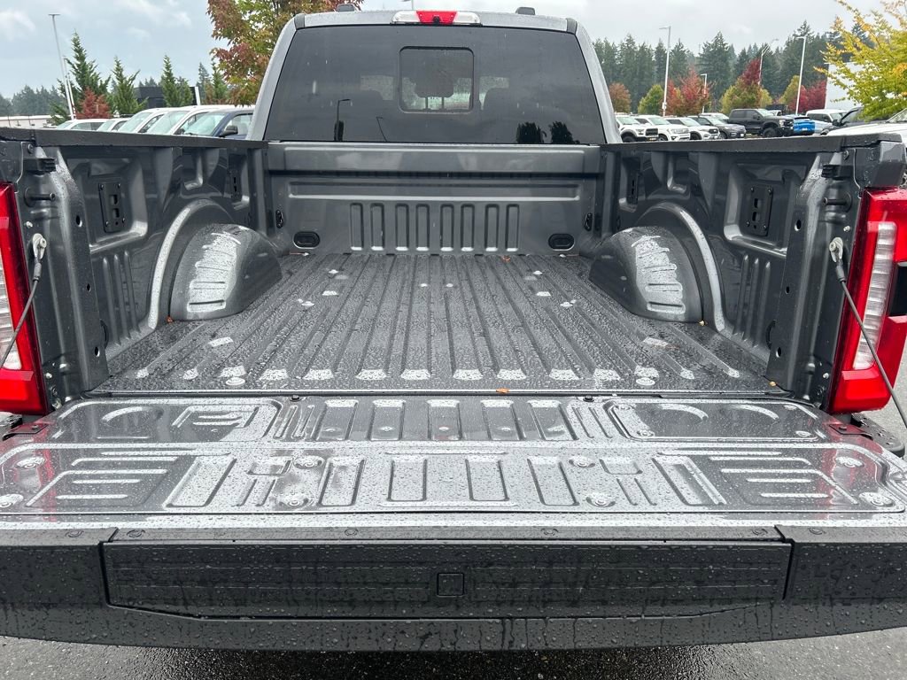 New 2026 Ford F350 Lariat w/ Chrome Package image 31