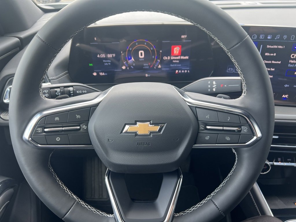 New 2025 Chevrolet Traverse LT image 15