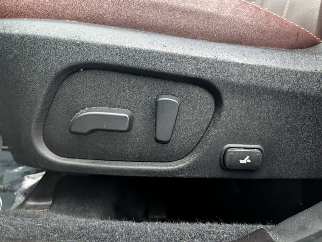 Used 2017 Subaru Forester 2.5i Touring image 20