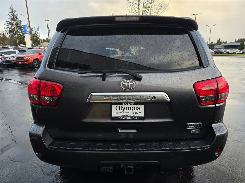 Used 2017 Toyota Sequoia Platinum image 5