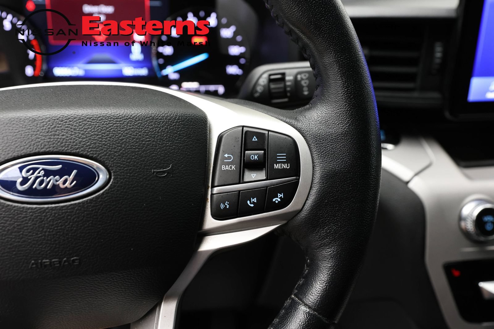 Used 2023 Ford Explorer XLT RWD image 16
