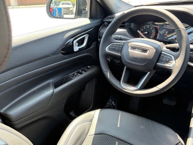 New 2026 Jeep Compass Latitude AWD/4WD image 30