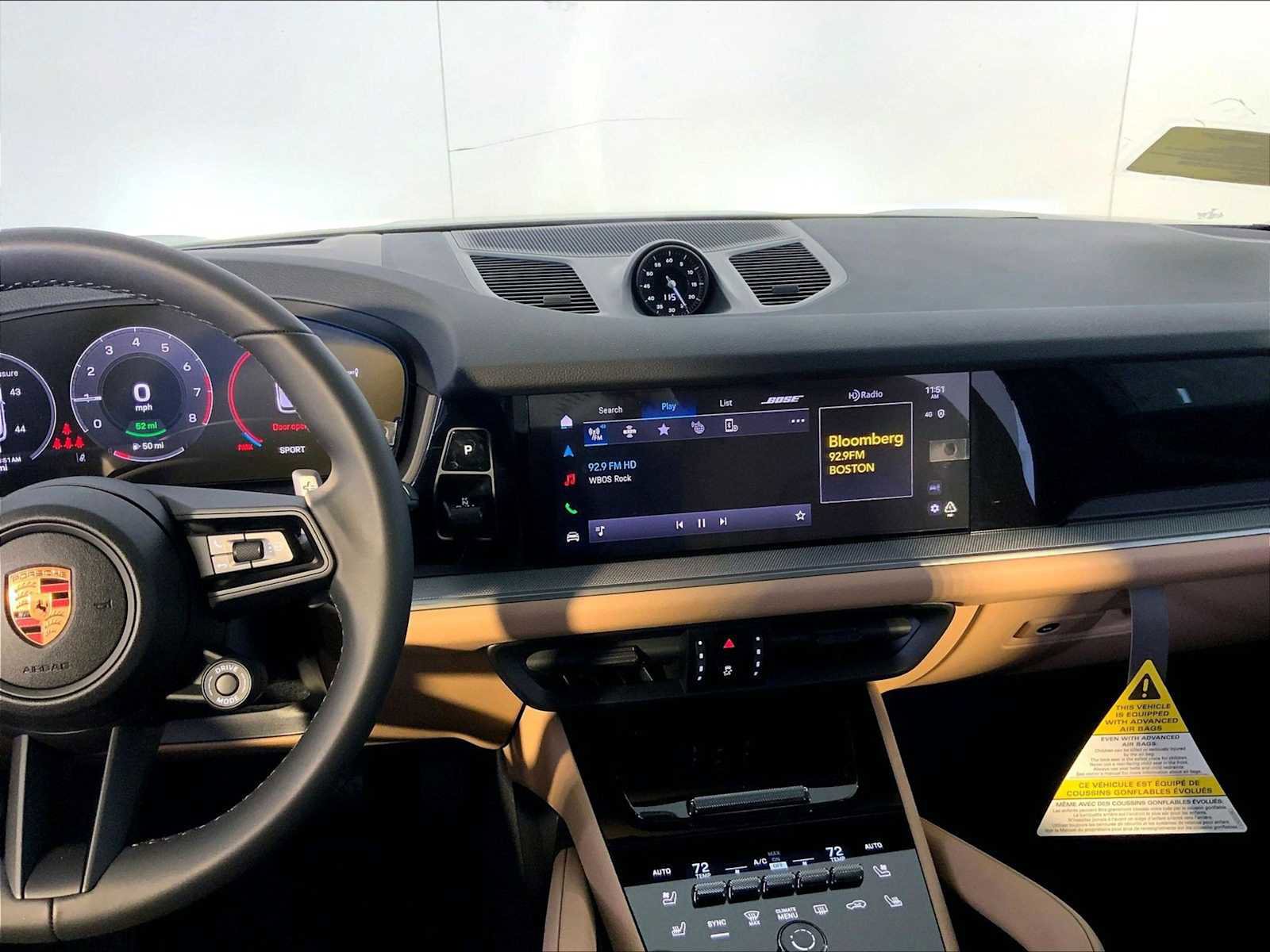 New 2025 Porsche Cayenne E-Hybrid image 16