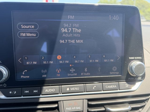 Used 2025 Nissan Altima 2.5 S FWD image 18