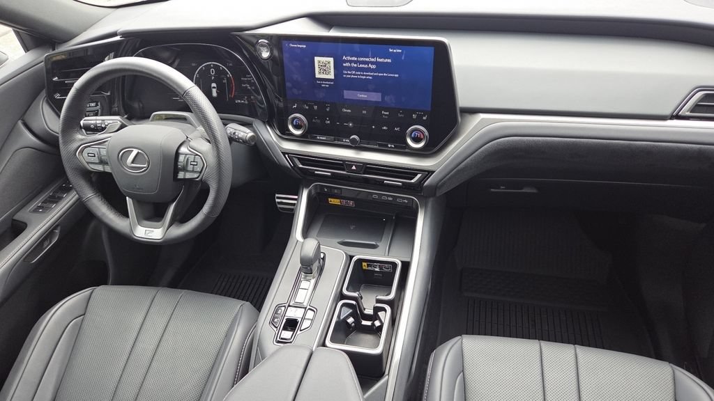 Used 2025 Lexus TX 350 AWD w/ Technology Package image 16