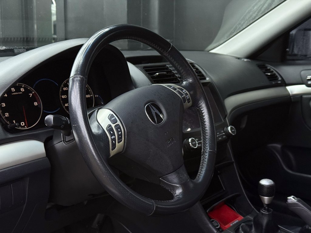 Used 2005 Acura TSX image 15