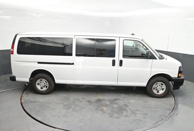 Used 2024 Chevrolet Express 3500 LS RWD image 30