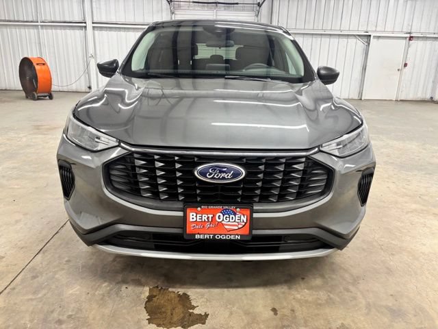Used 2025 Ford Escape Active FWD image 2