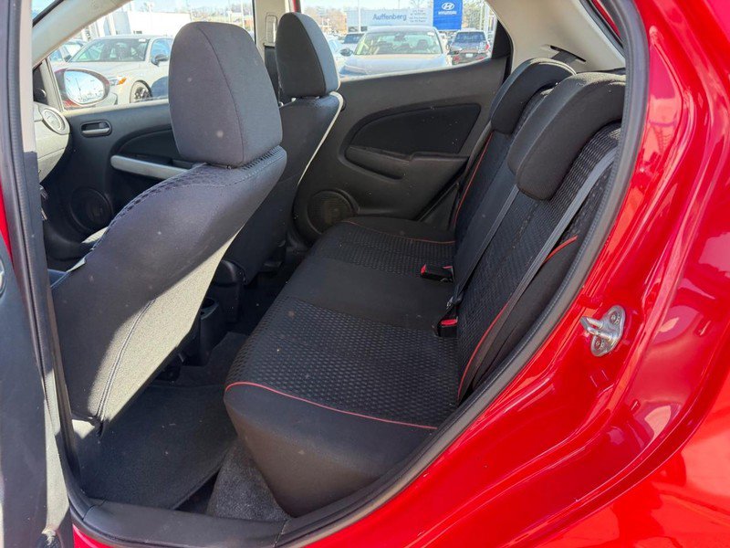 Used 2011 MAZDA MAZDA2 Touring FWD image 8