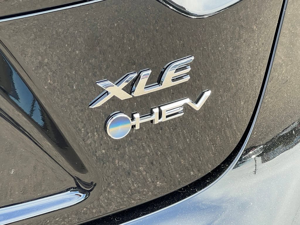 New 2026 Toyota Corolla XLE FWD image 7