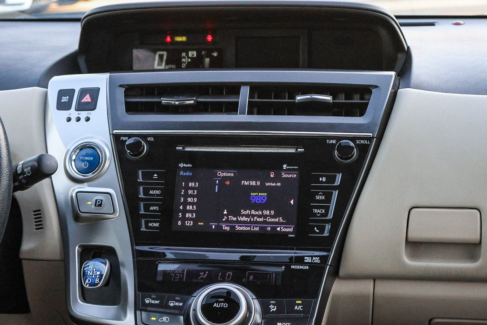 Used 2016 Toyota Prius V Five FWD image 22
