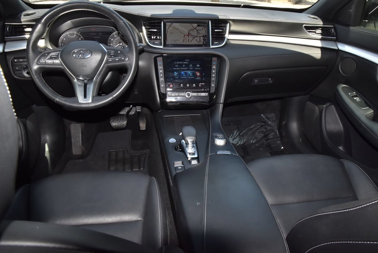Used 2020 INFINITI QX50 Essential w/ Edition 30 Package FWD image 16