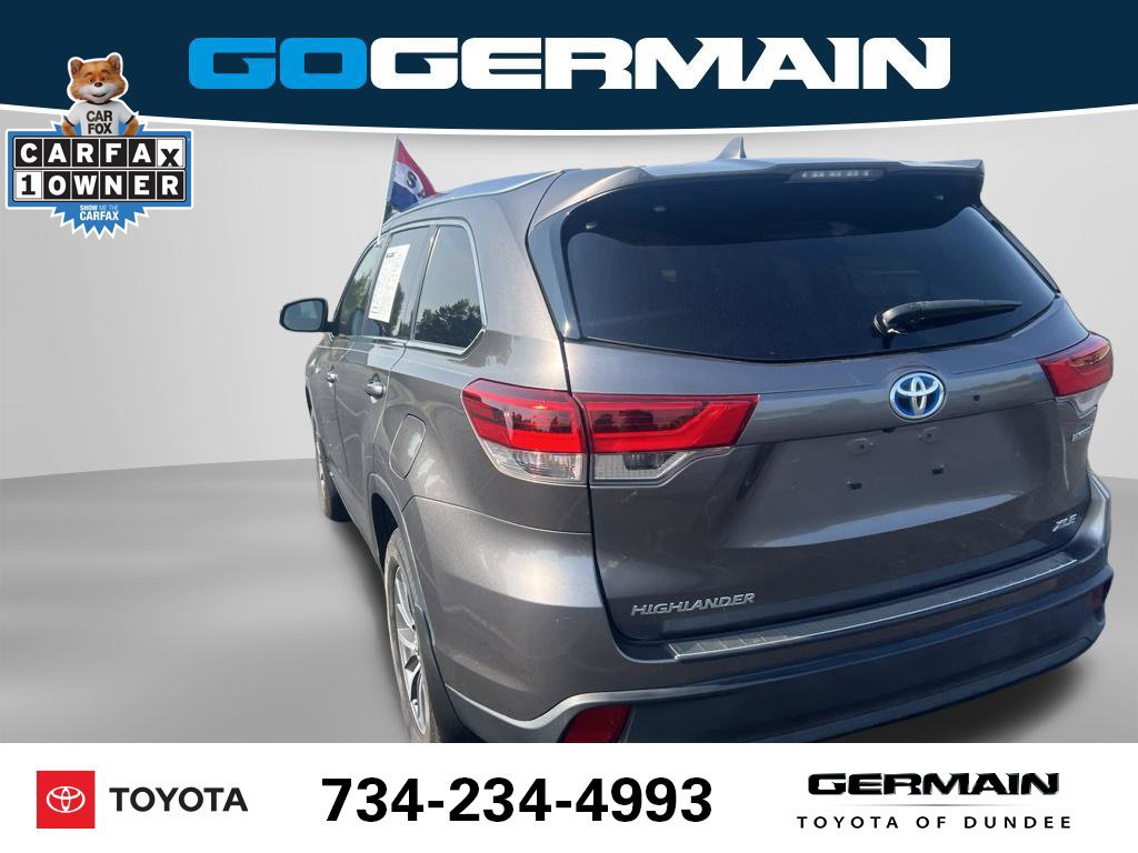 Used 2019 Toyota Highlander XLE AWD/4WD image 10