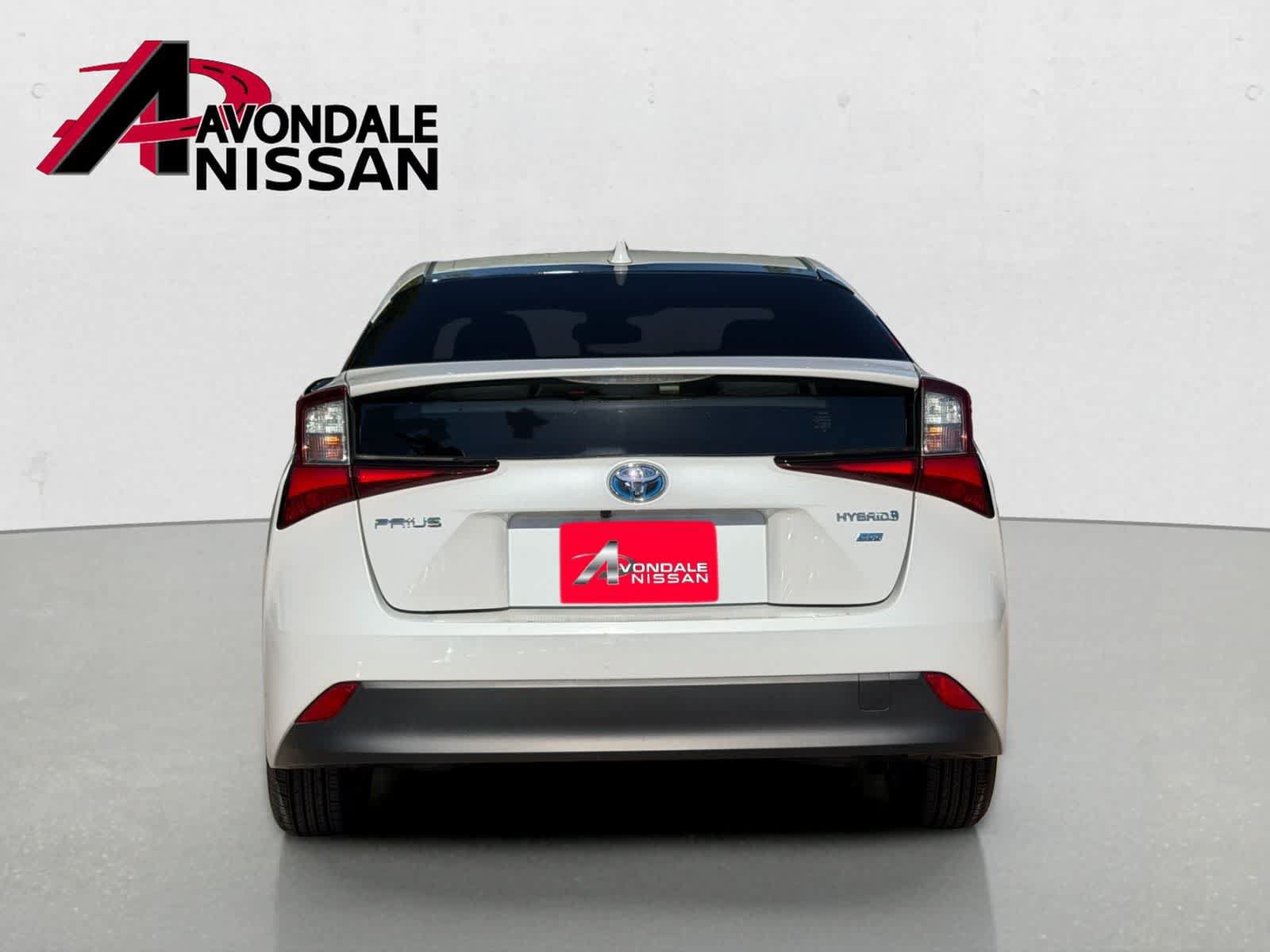 Used 2021 Toyota Prius L Eco w/ Carpet Mat Package (TMS) FWD image 5