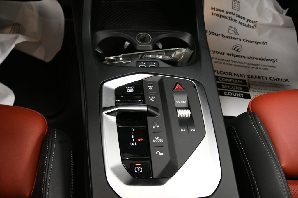 Used 2025 BMW 228i xDrive AWD/4WD image 17