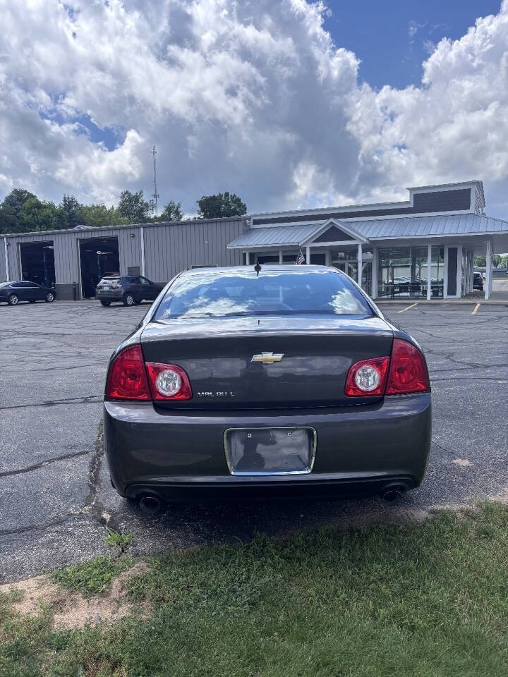 Used 2011 Chevrolet Malibu LT w/ HFV6 Engine Package FWD image 9