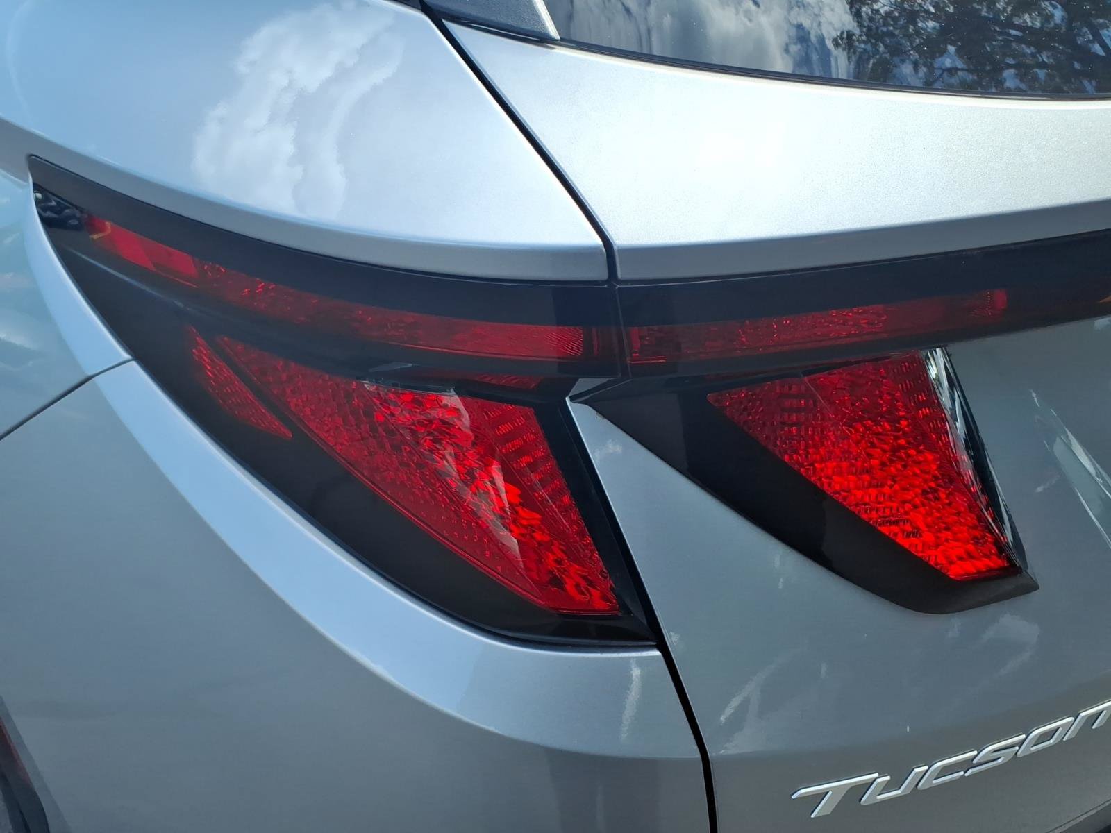 Certified 2025 Hyundai Tucson SEL AWD/4WD image 16