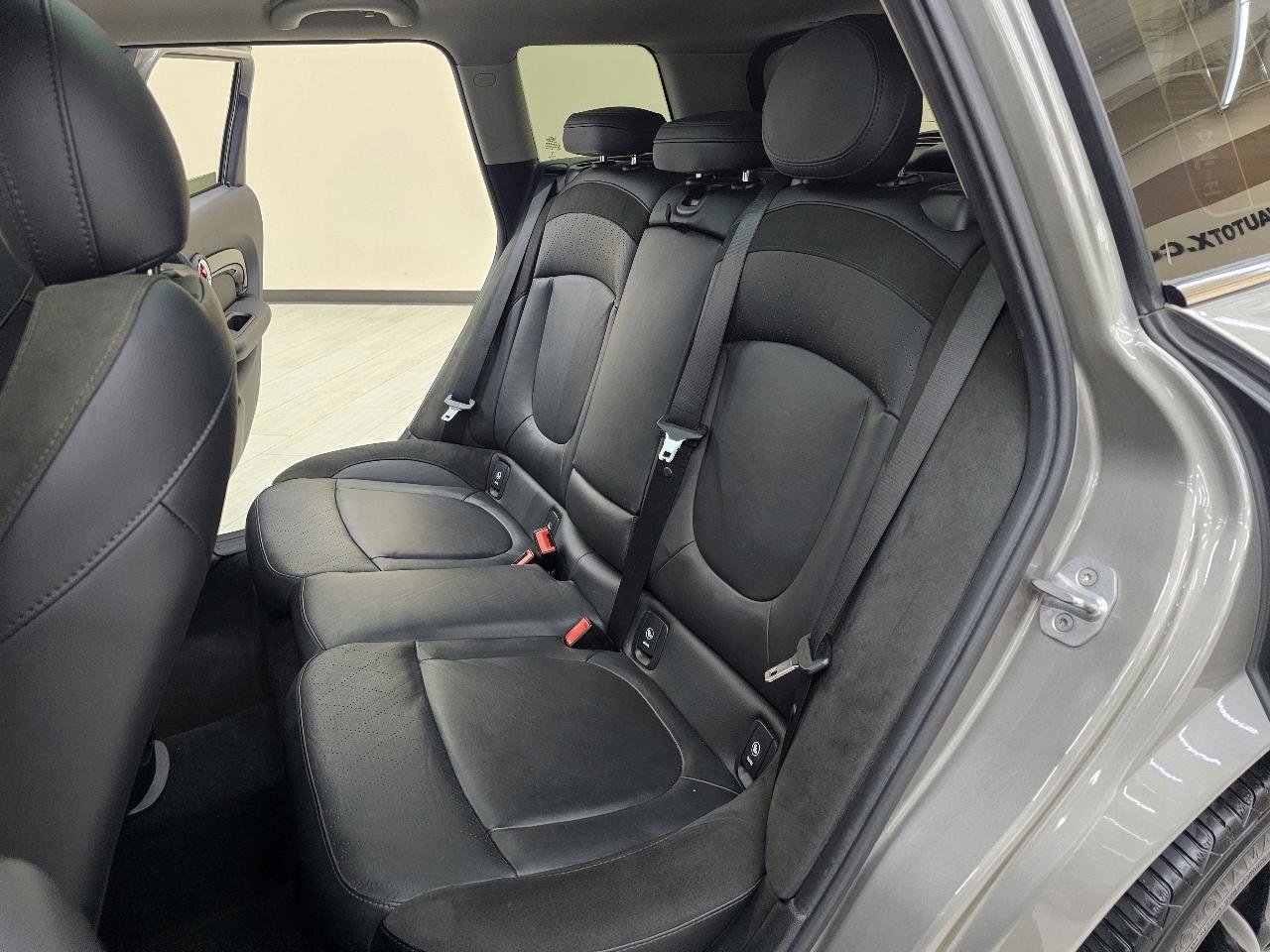 Used 2019 MINI Cooper Clubman S FWD image 24
