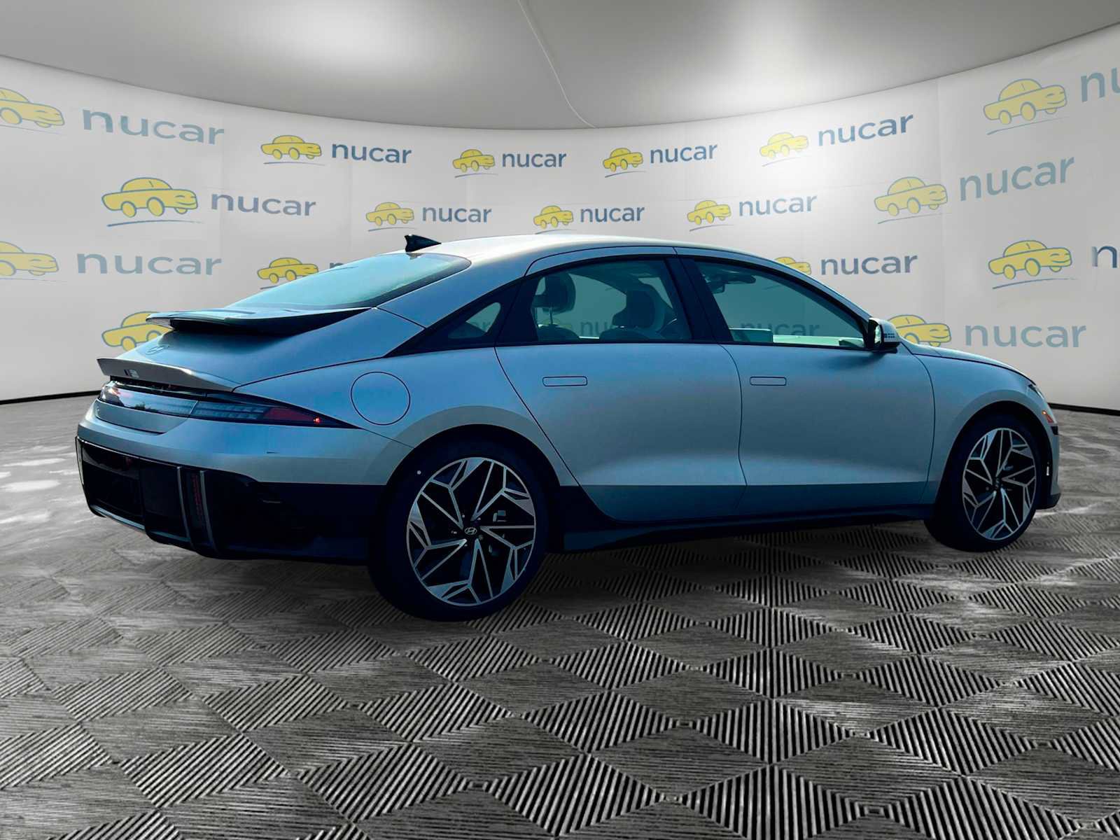 New 2024 Hyundai Ioniq 6 SEL image 9