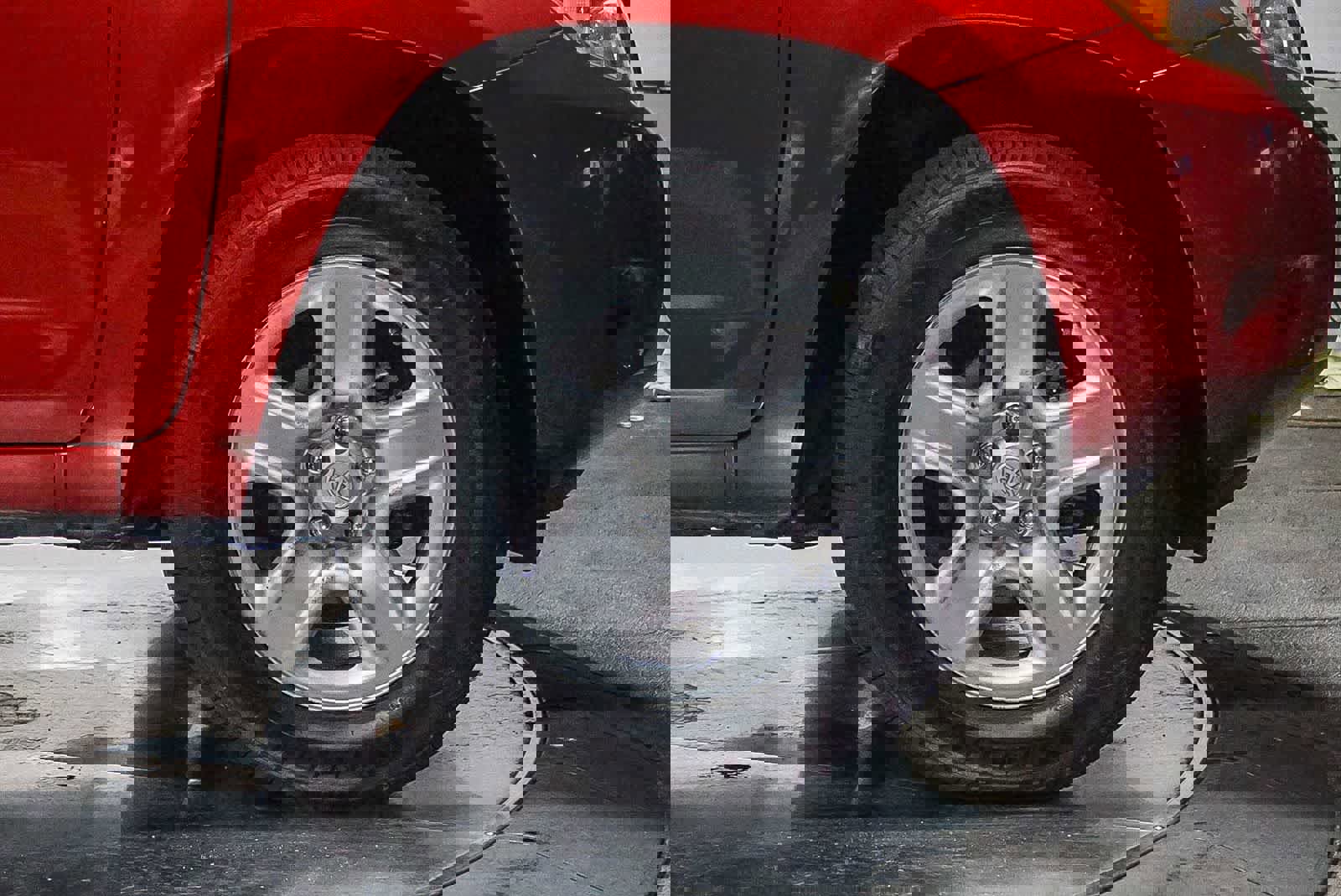 Used 2008 Toyota RAV4 2WD image 6