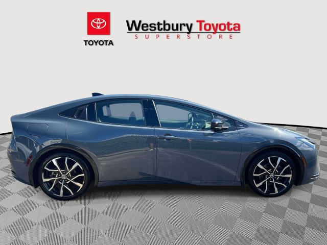 Certified 2024 Toyota Prius Prime FWD image 7