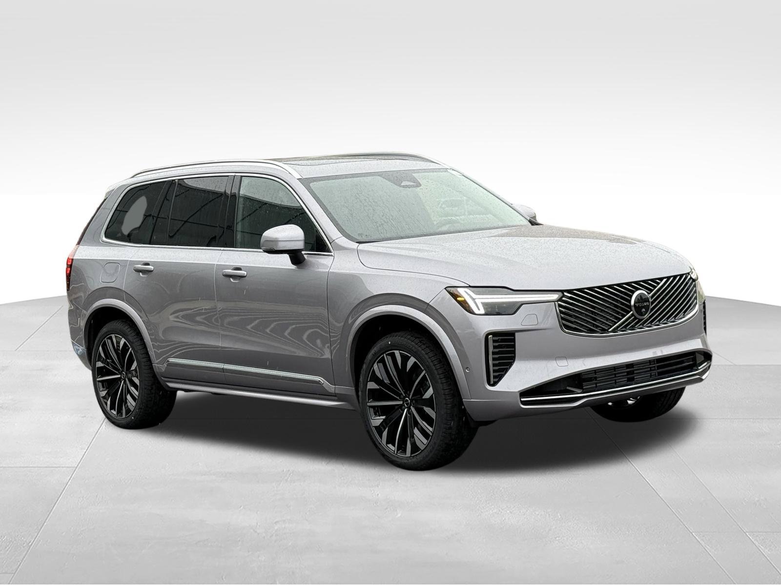 New 2026 Volvo XC90 T8 Plus w/ Protection Package Premier AWD/4WD image 8