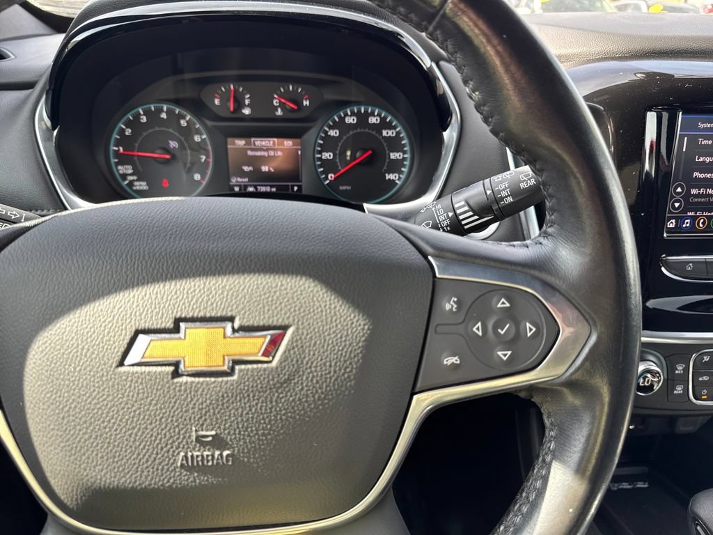 Used 2022 Chevrolet Traverse LT FWD image 43