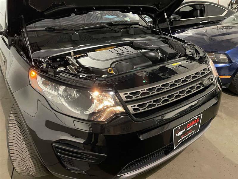 Used 2018 Land Rover Discovery Sport SE image 52
