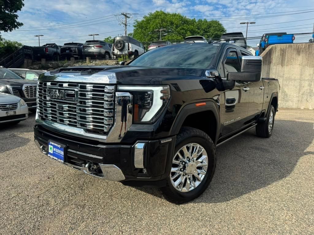 Used 2024 GMC Sierra 3500 Denali w/ Denali Reserve Package AWD/4WD image 32