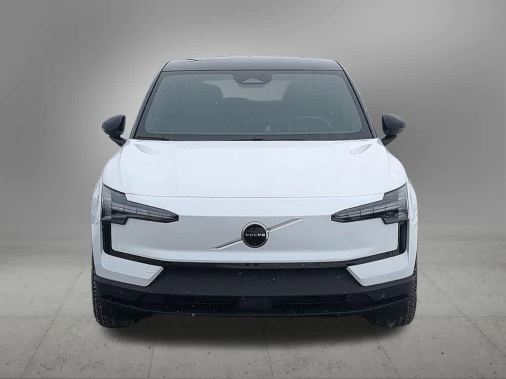 Certified 2025 Volvo EX30 Plus w/ Protection Package Premier image 9