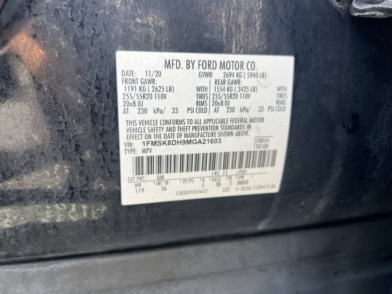 Used 2021 Ford Explorer XLT w/ Equipment Group 202A AWD/4WD image 37