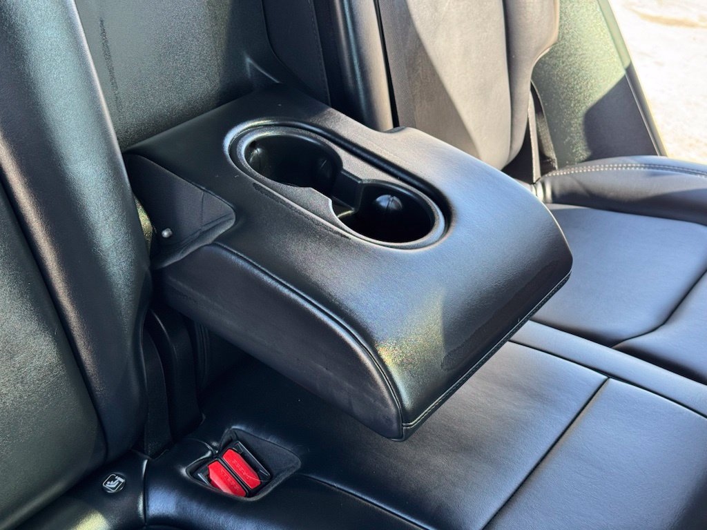 Used 2022 Tesla Model Y Performance AWD/4WD image 19