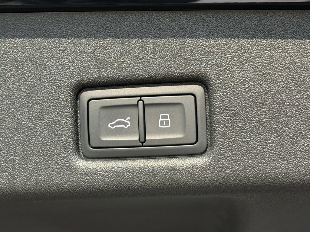 New 2026 Audi SQ5 Premium Plus AWD/4WD image 14