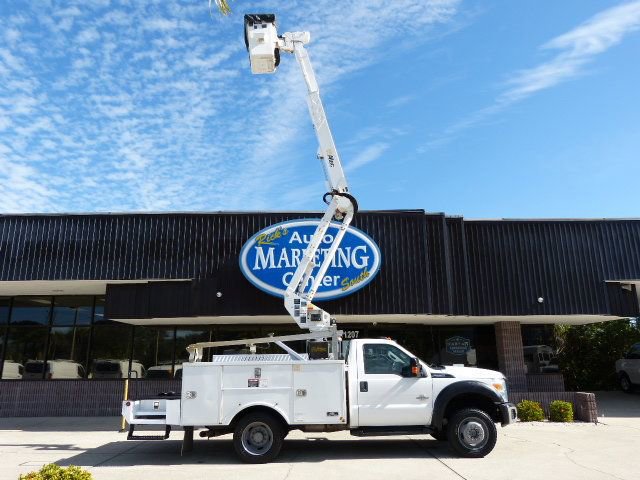 Used 2016 Ford F550 4x4 Regular Cab Super Duty image 32