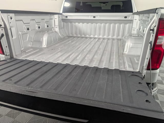 Certified 2022 Chevrolet Silverado 1500 Custom AWD/4WD image 23