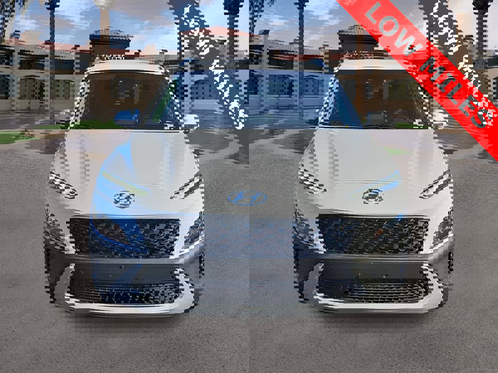 Used 2023 Hyundai Kona SEL image 3