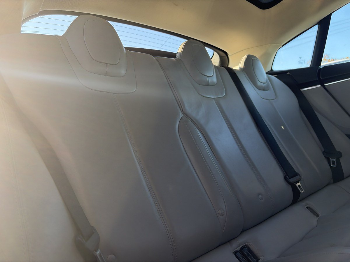 Used 2012 Tesla Model S RWD image 25