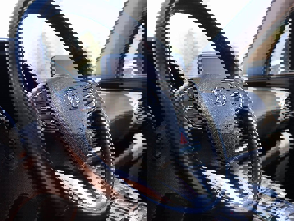 Used 2023 Hyundai Santa Fe SEL w/ Premium Package image 26