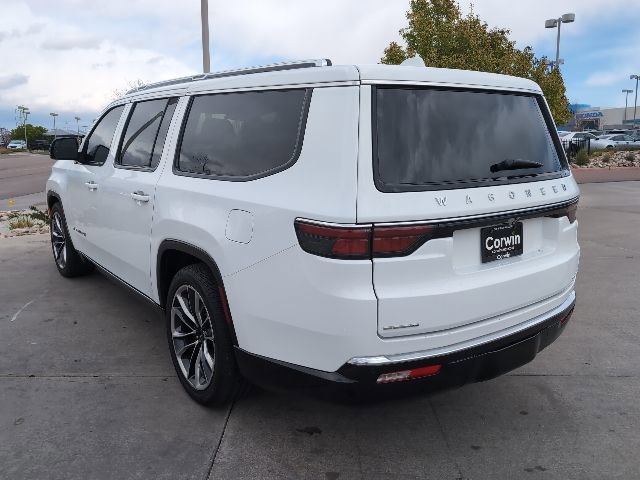 Used 2023 Jeep Wagoneer L Series III w/ Premium Group I AWD/4WD image 6