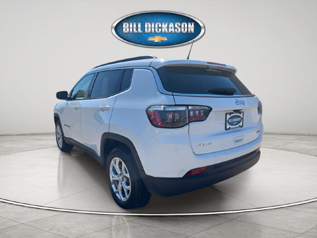 Used 2024 Jeep Compass Latitude AWD/4WD image 5