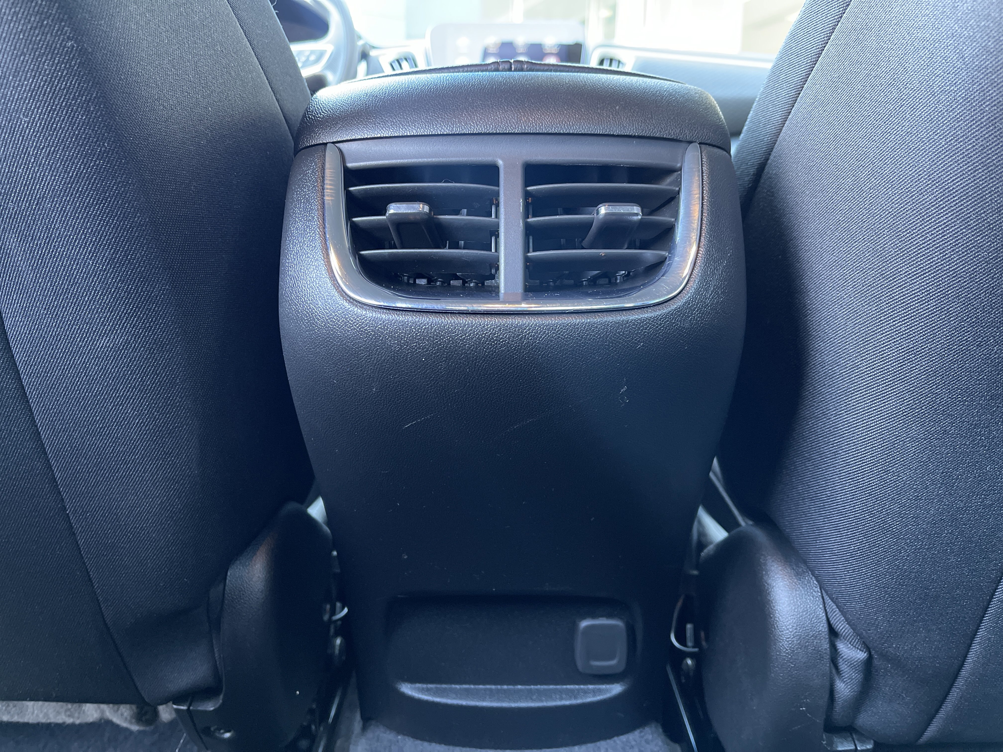 Used 2025 Chevrolet Malibu LT image 39