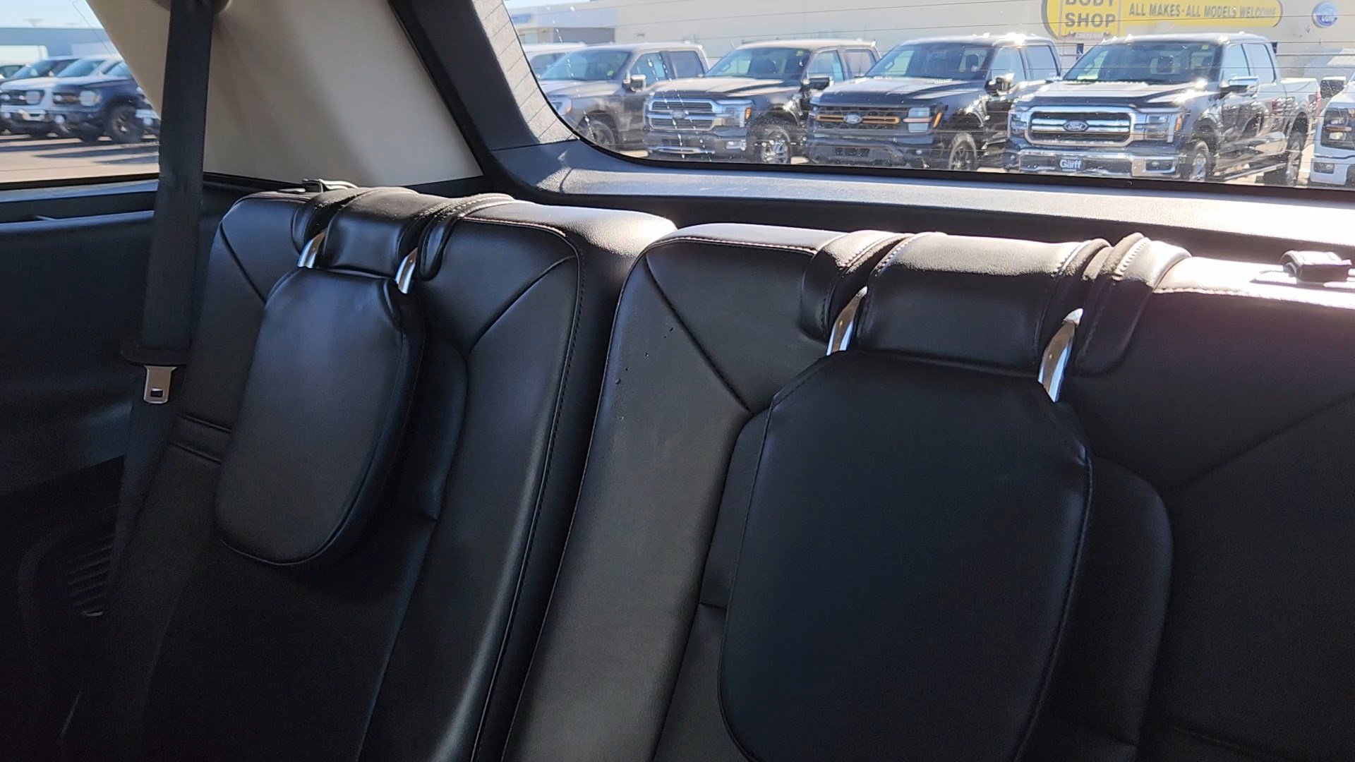 Used 2024 Lincoln Aviator AWD w/ Premium Package image 19