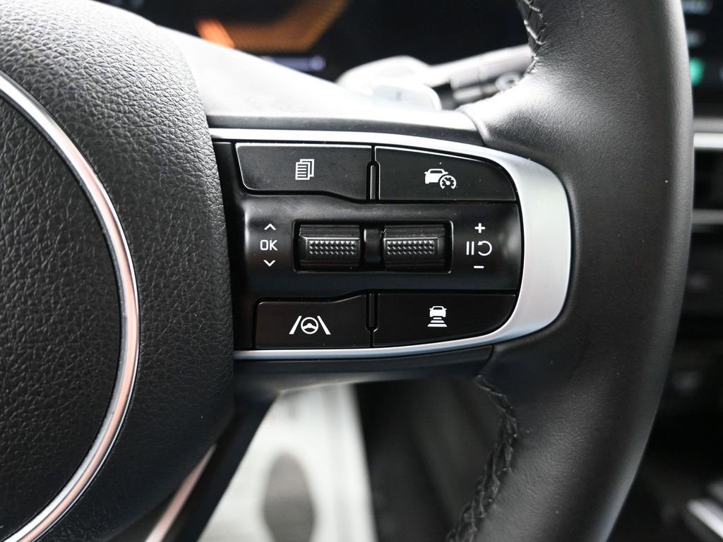 Certified 2026 Kia K5 GT FWD image 27