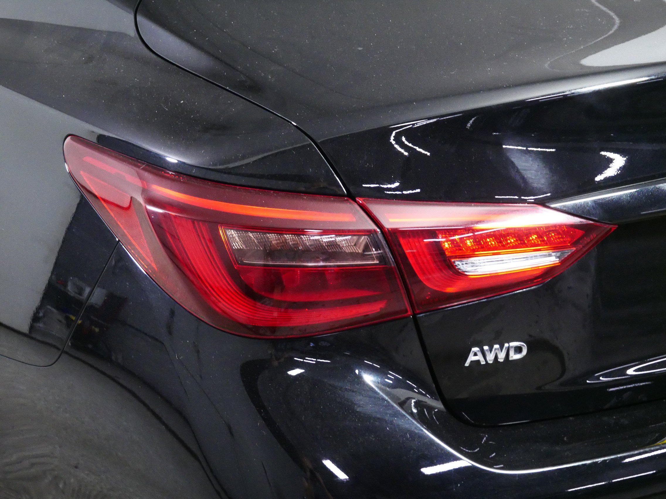Used 2023 INFINITI Q50 Sensory AWD/4WD image 17