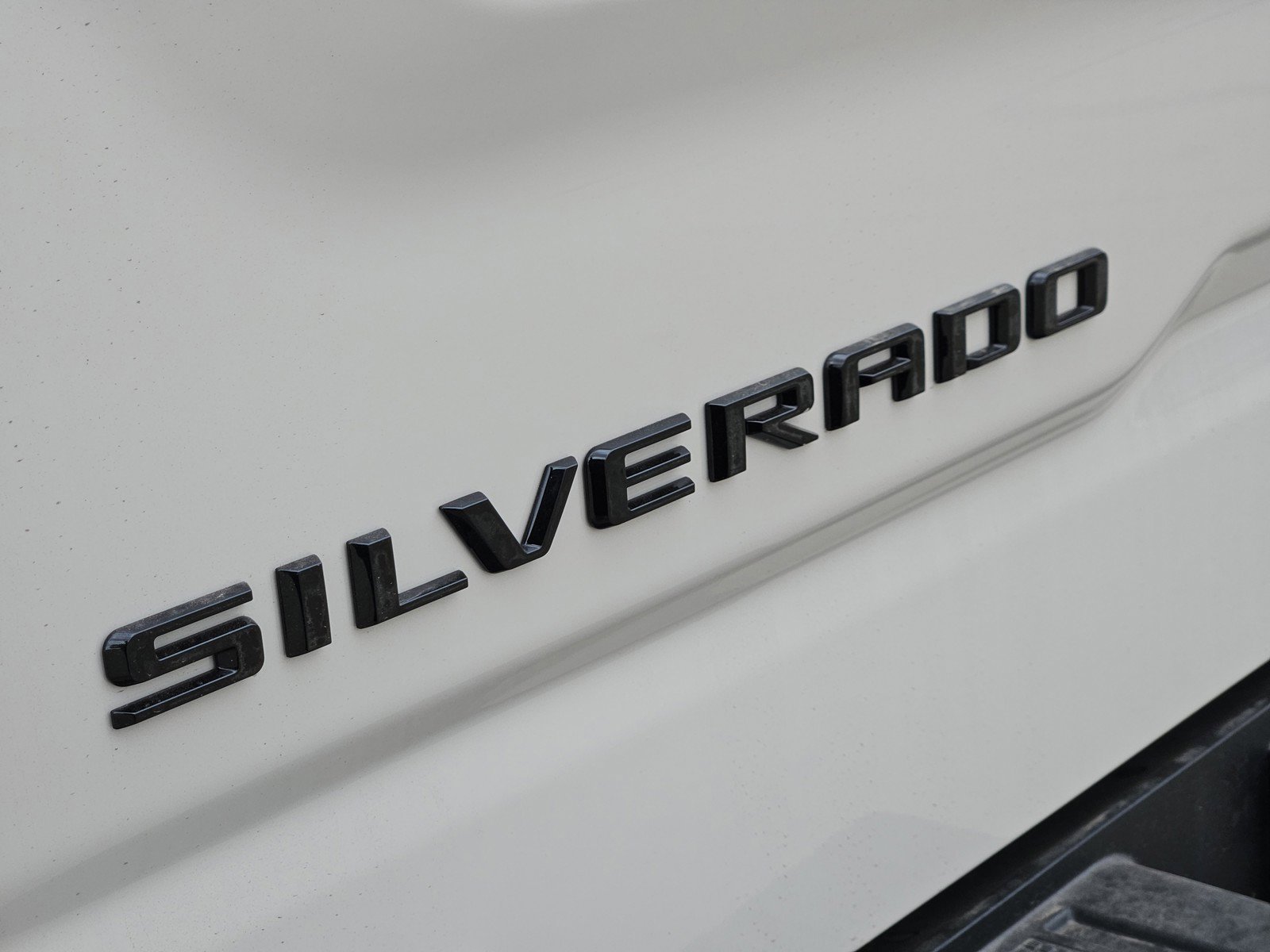 New 2026 Chevrolet Silverado 1500 ZR2 image 8