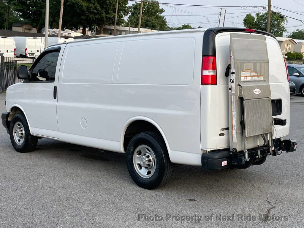 Used 2020 Chevrolet Express 3500 2020 CHEVROLET EXPRESS 3500 V6 w/ Driver Convenience Package image 5