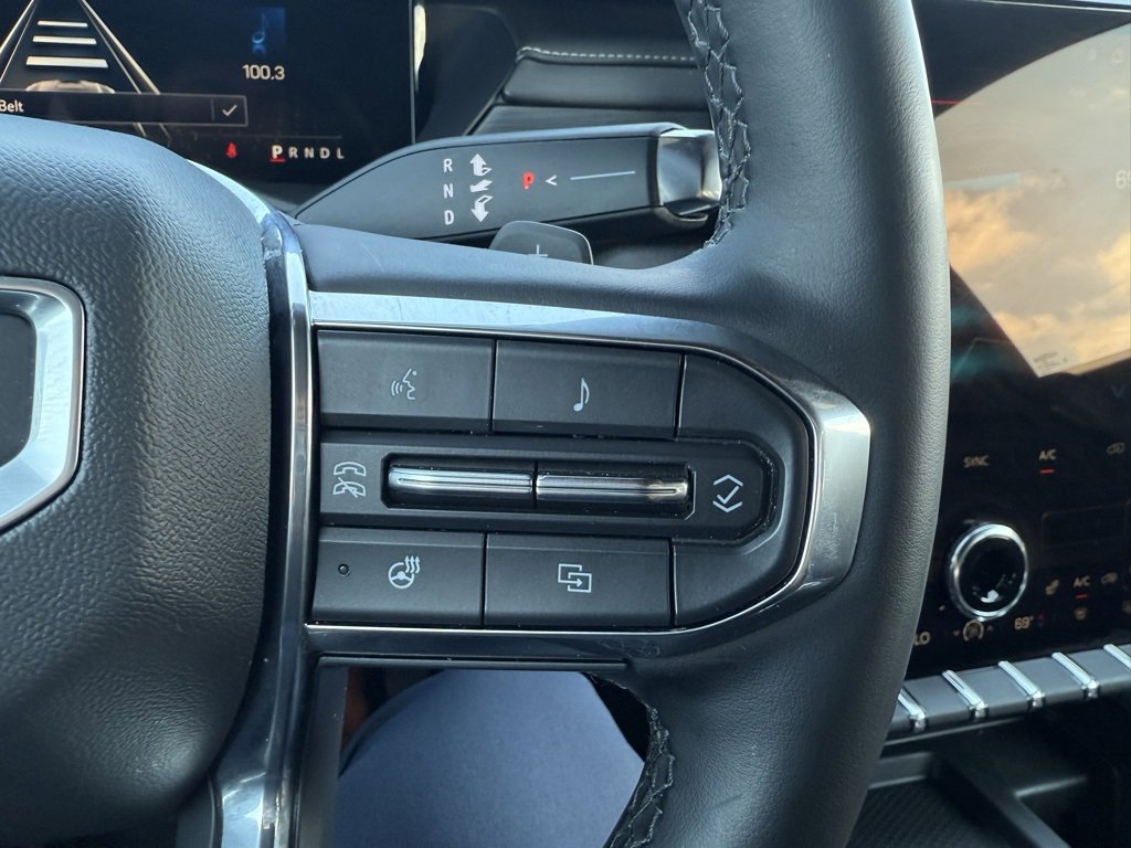 Used 2024 GMC Acadia Elevation image 20