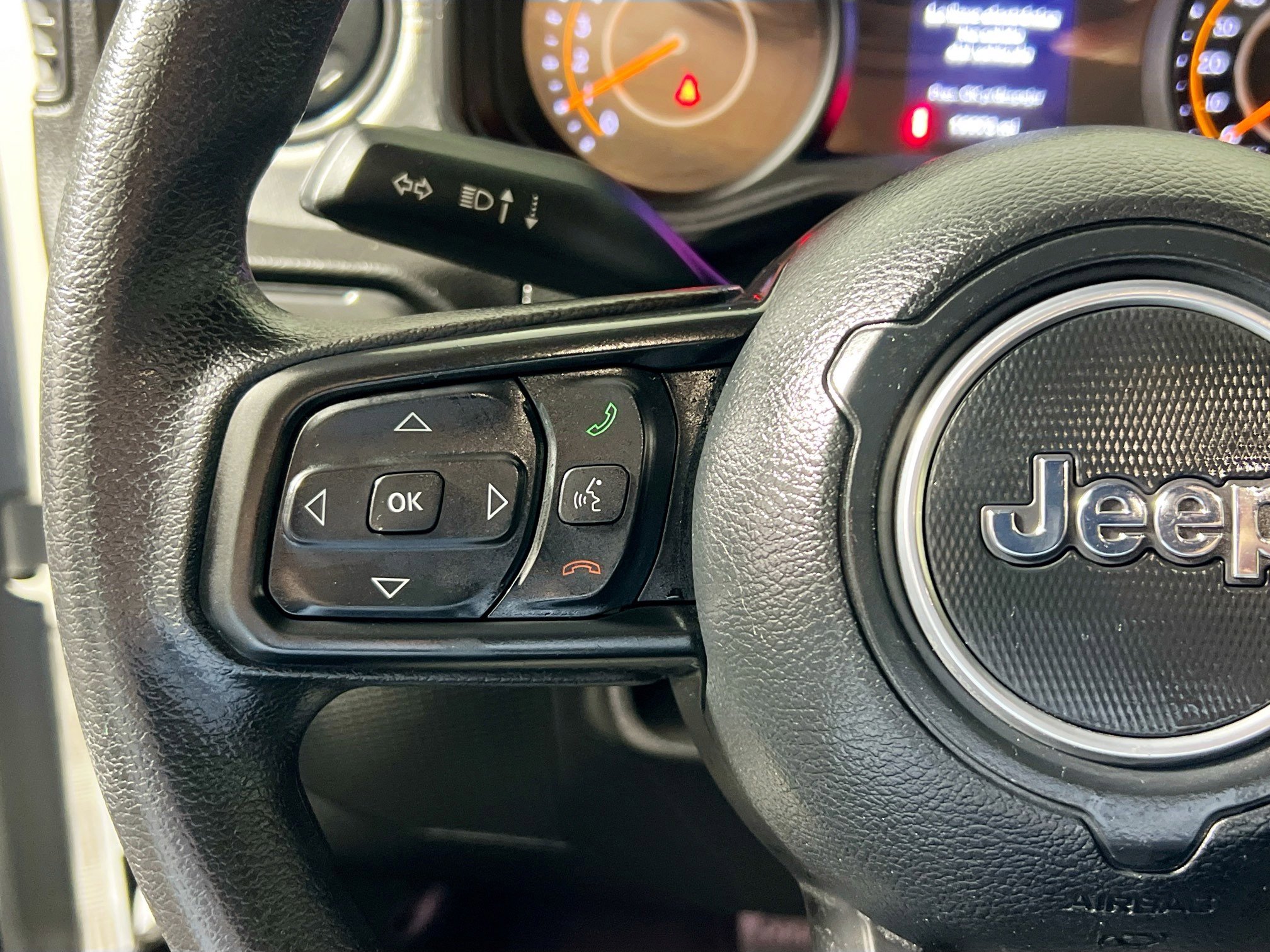 Used 2024 Jeep Wrangler Sport image 18