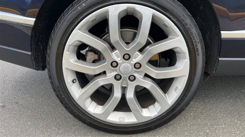 Used 2016 Land Rover Range Rover HSE AWD/4WD image 40